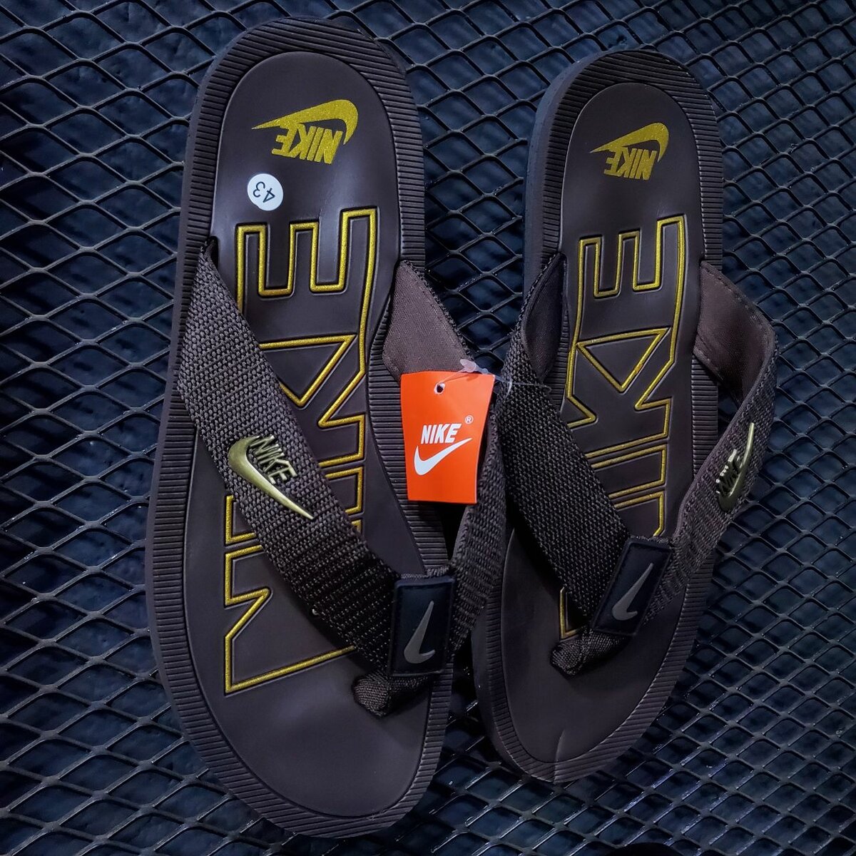 Men's slippers