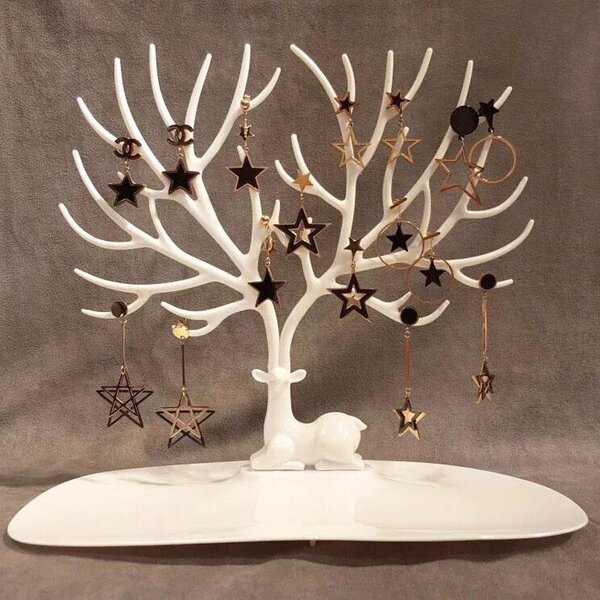 Jewelry tree