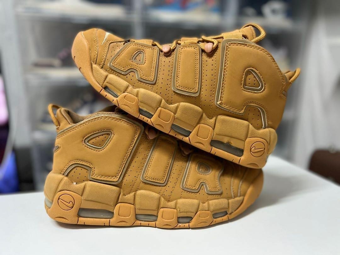 AIR JORDAN