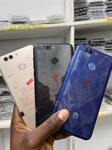 Huawei Nova 2 plus