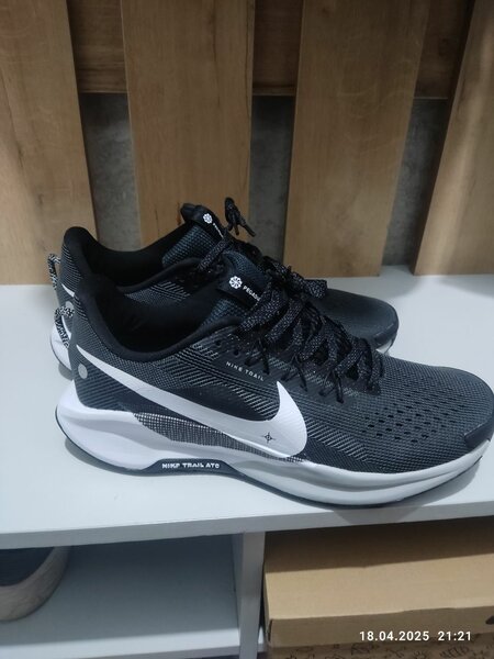 Nike air