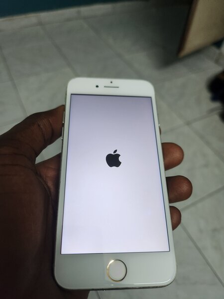 Apple  iPhone 7 Blanc