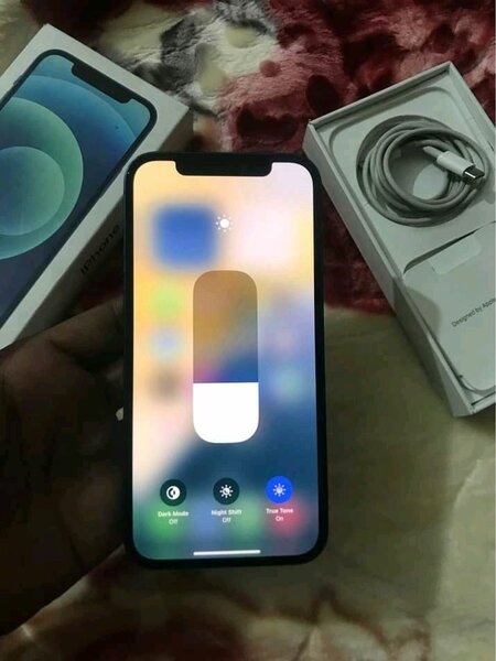 Iphone 12