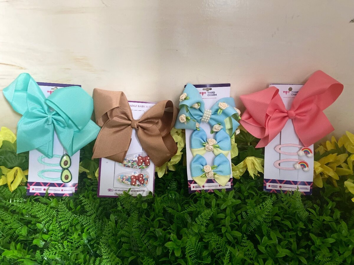 Hair clips