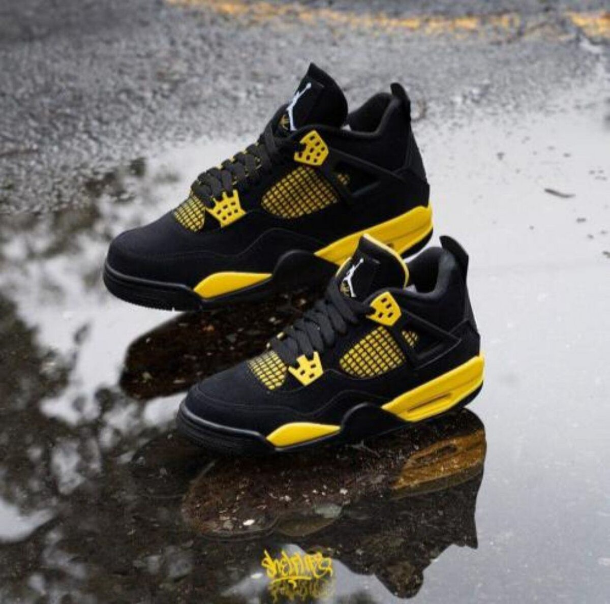 Jordan 4