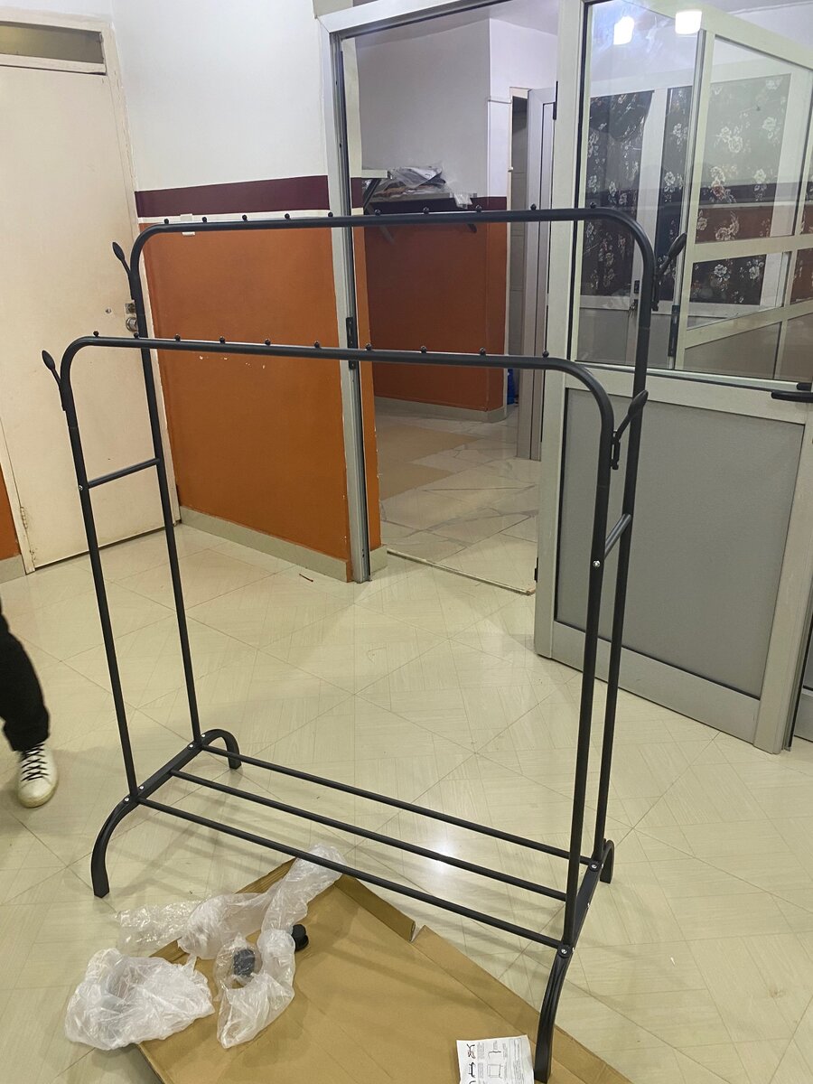 Cloth hanger