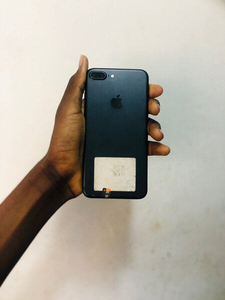 iPhone 7+