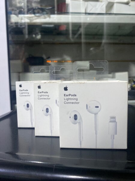 iPhone earpiece (Original)