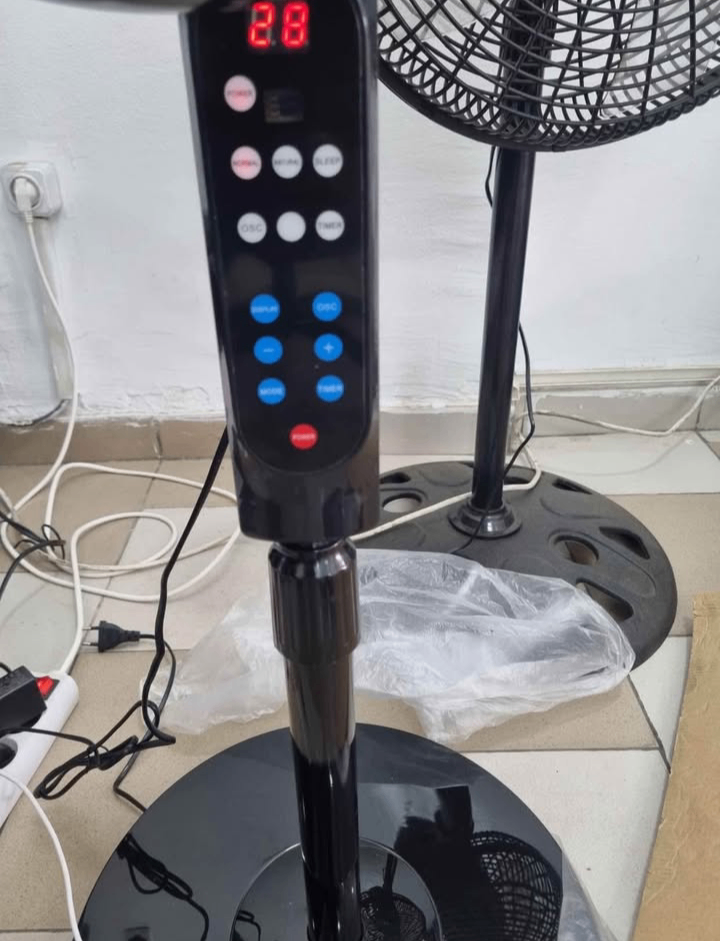 Ventilateur sur Pied 16" Télécommande