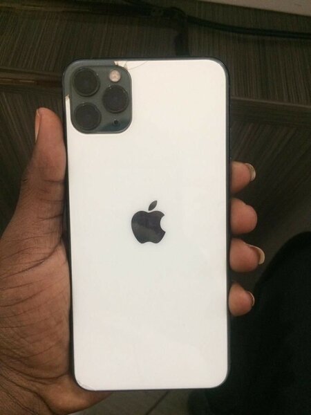 iPhone 11 Pro max