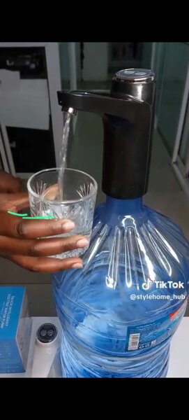 Pipe dispenser