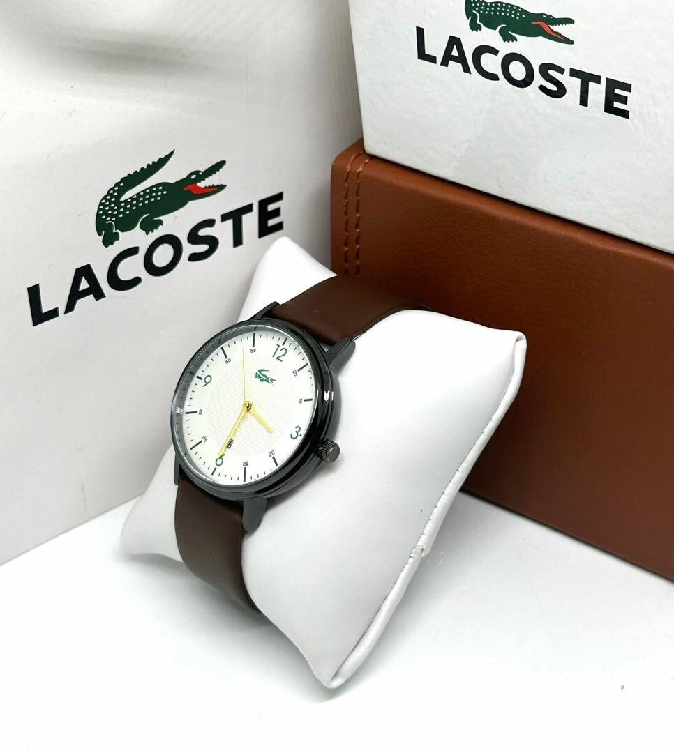 Montre Lacoste