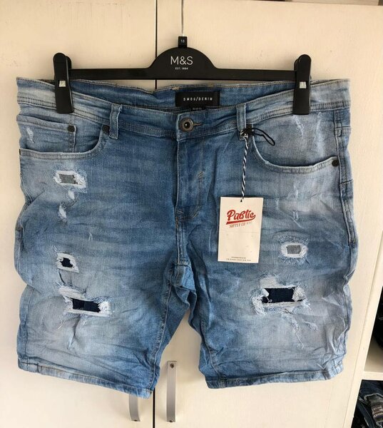 Mens short pants