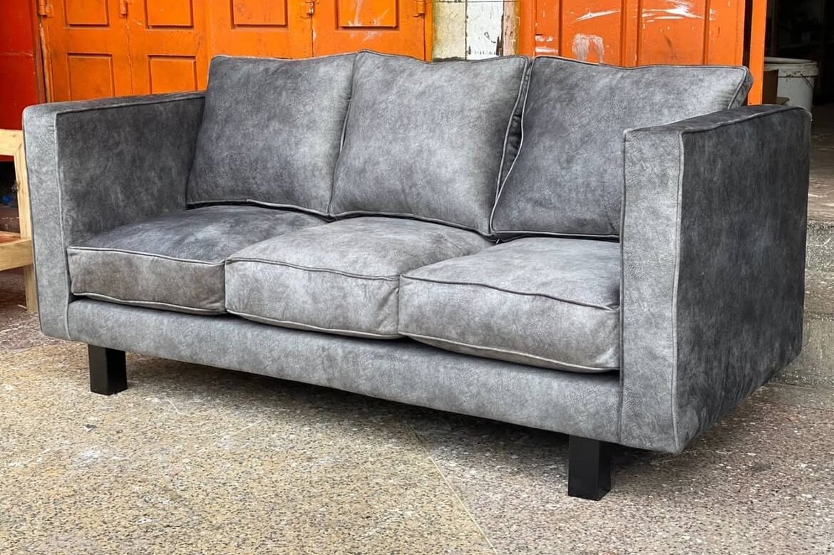 3 seater couch