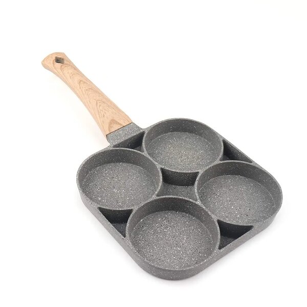 Poêle à omelettes 4 cavités