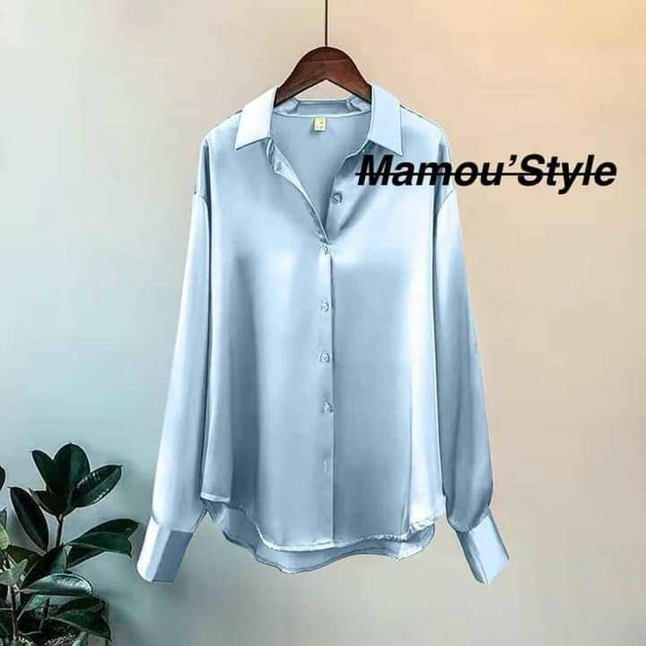 Chemise en satin élégante