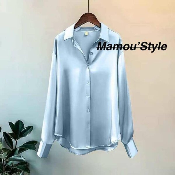 Chemise en satin élégante