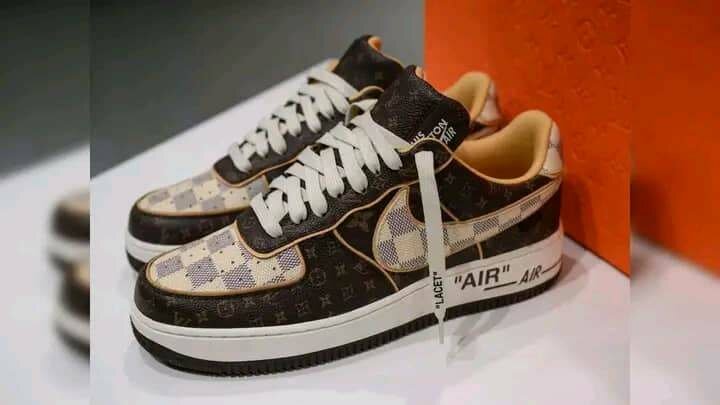 Nike snakes