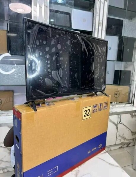 Télévision LED 32 pouces HD