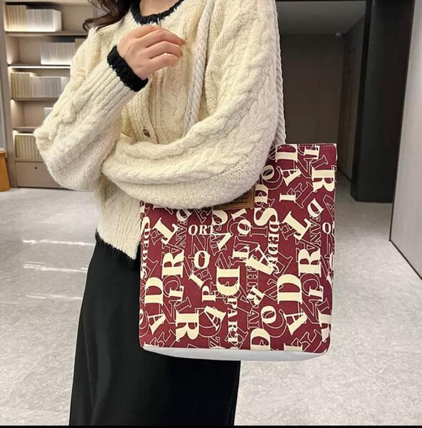 Tote bags