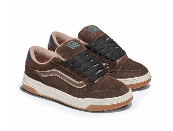 Baskets en daim pour skateurs