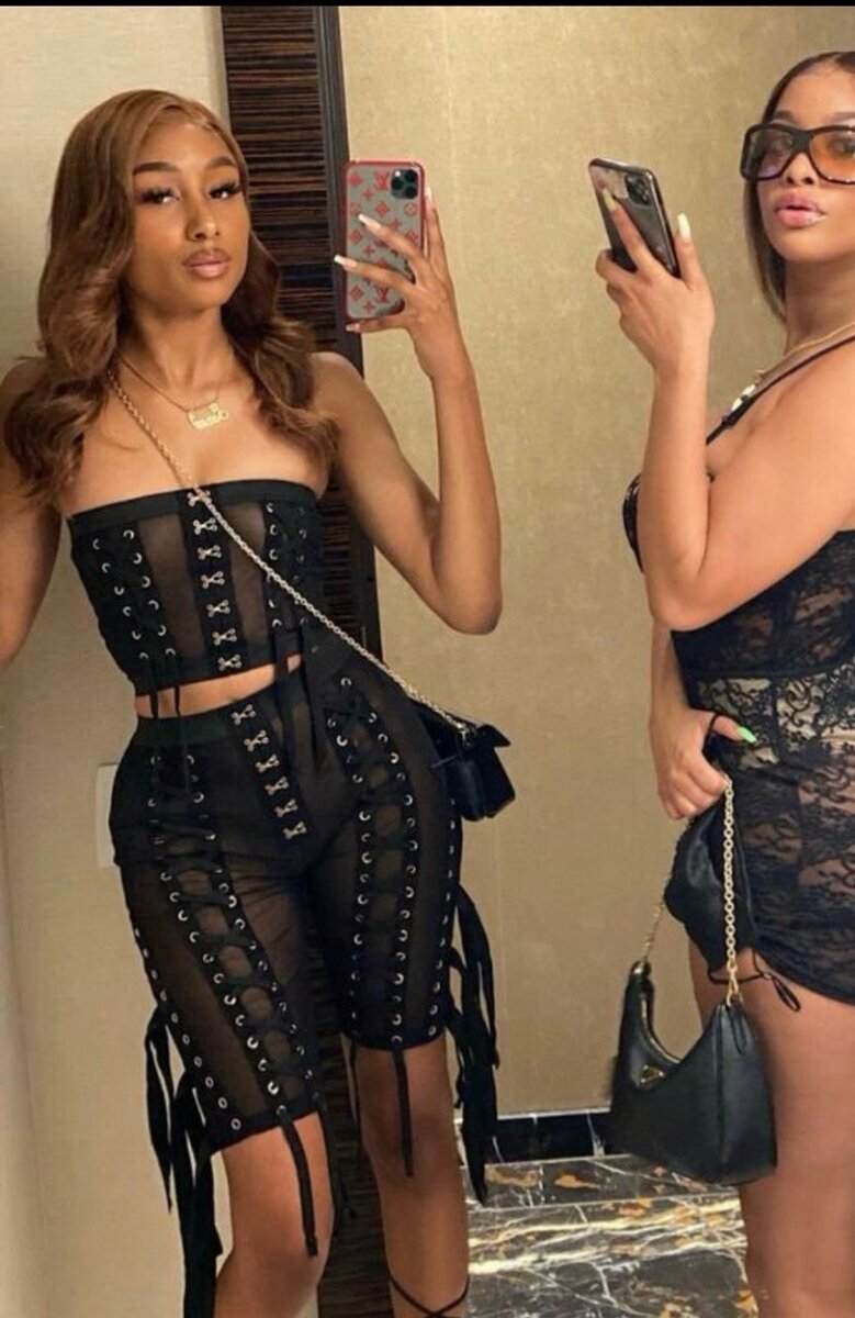 Deux pièces
