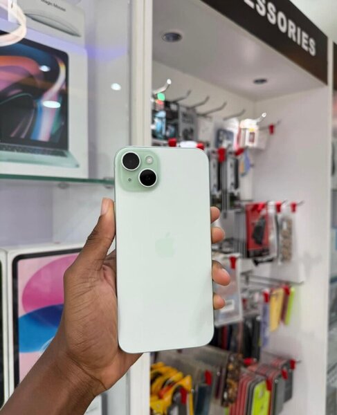 iPhone 15plus
