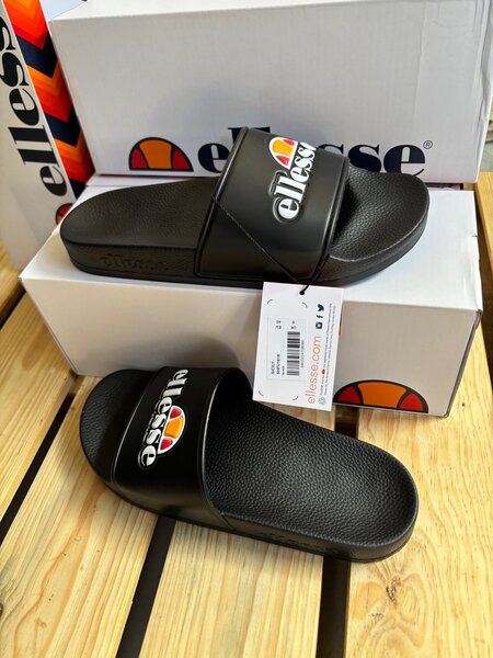 Ellesse