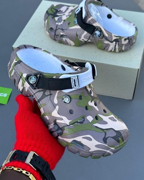 Crocs disponibles