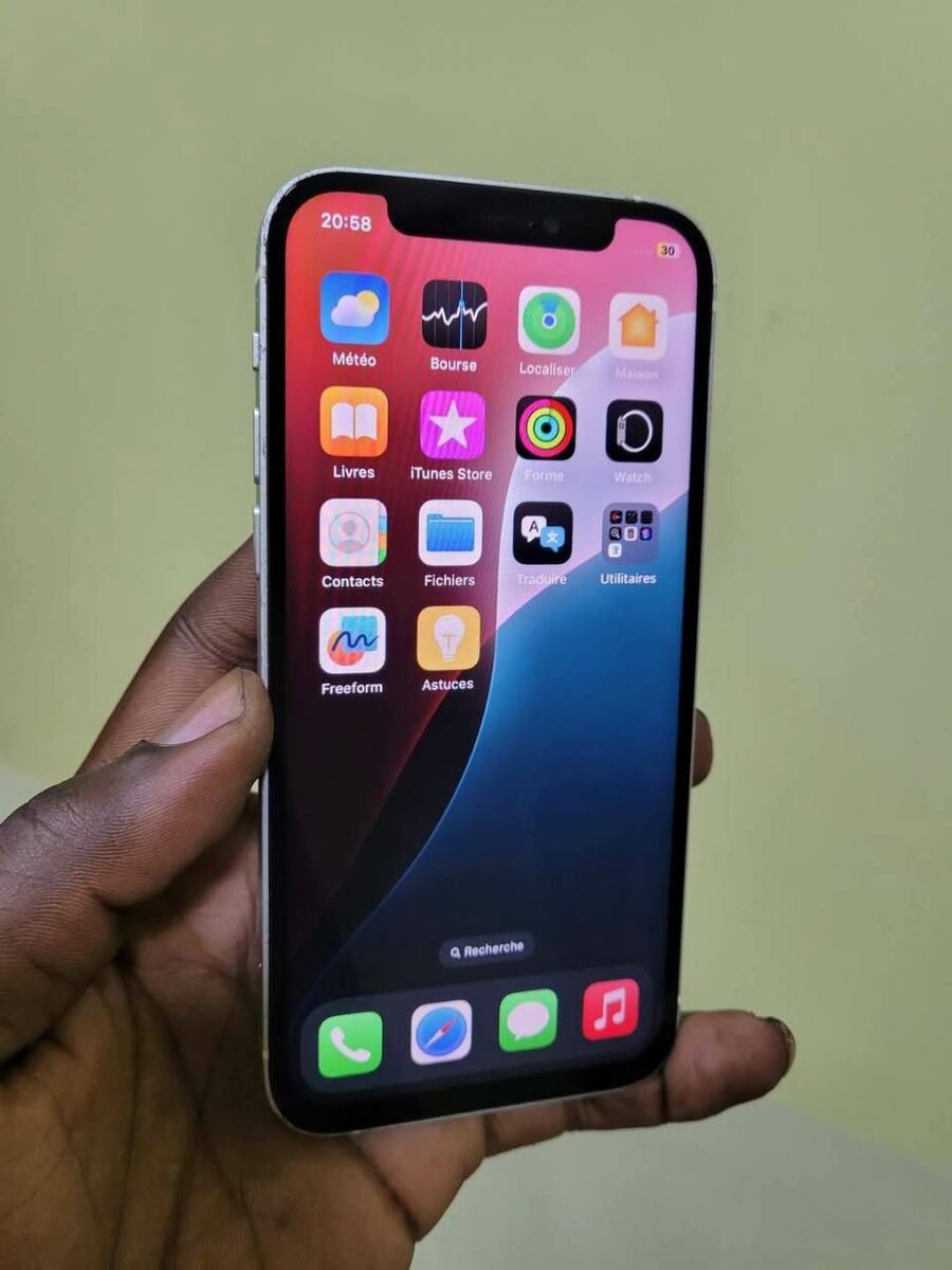 iPhone 12 - Smartphone Apple