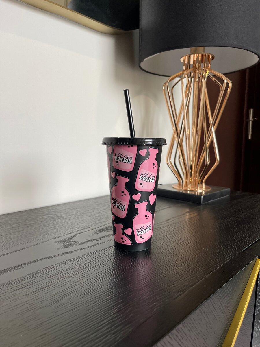 Cold cup
