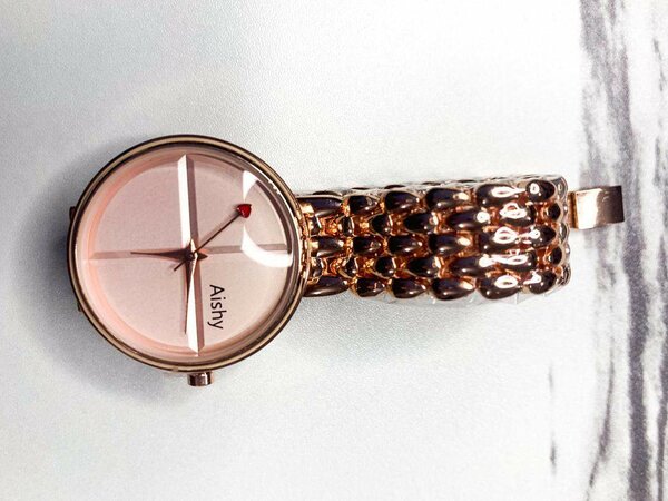 Montre Élégante Rose Femme