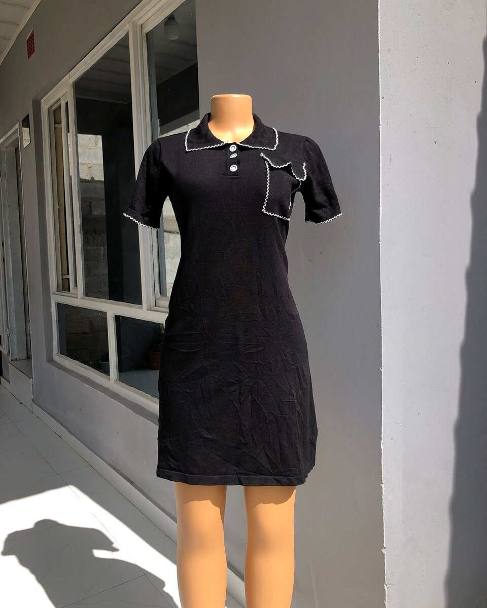 black dress