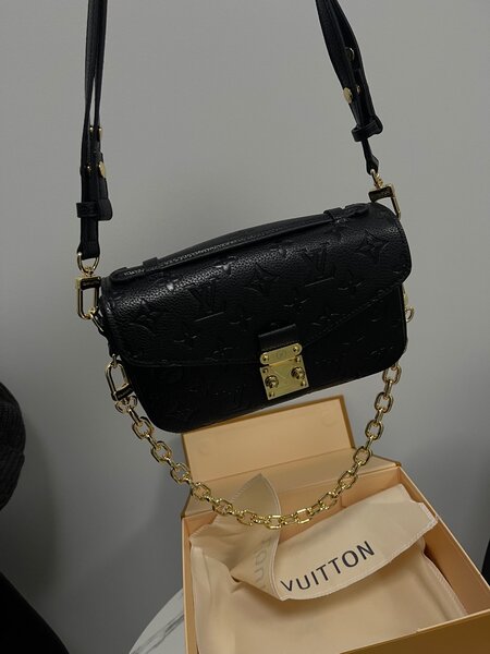 Сумка LV