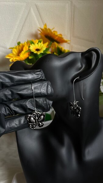 Statement earring