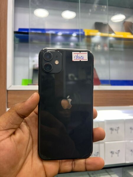 iPhone 11 simple