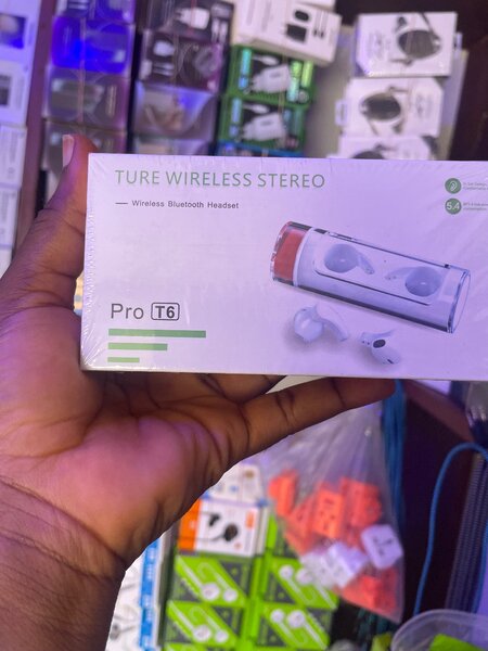 Wireless headphones