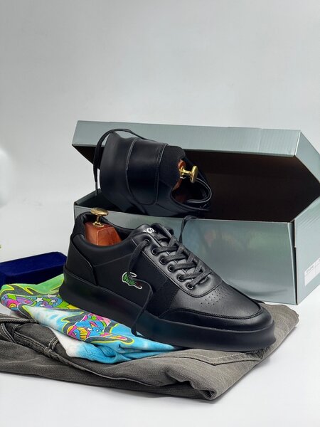 LACOSTE ALL BLACK