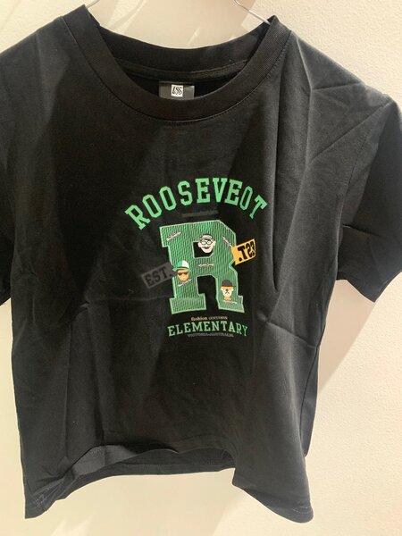 T-shirt à motifs décontractée