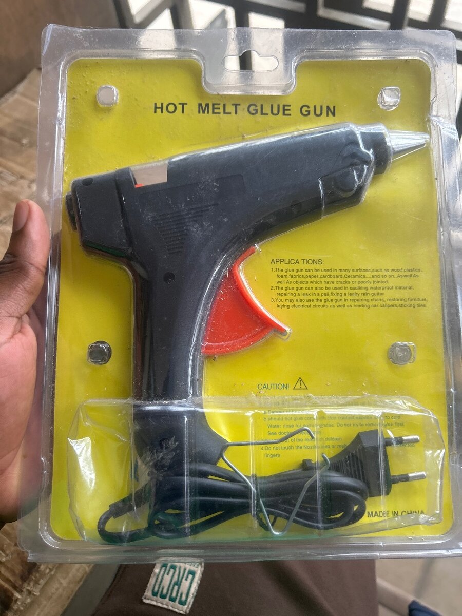 Pistolet à colle