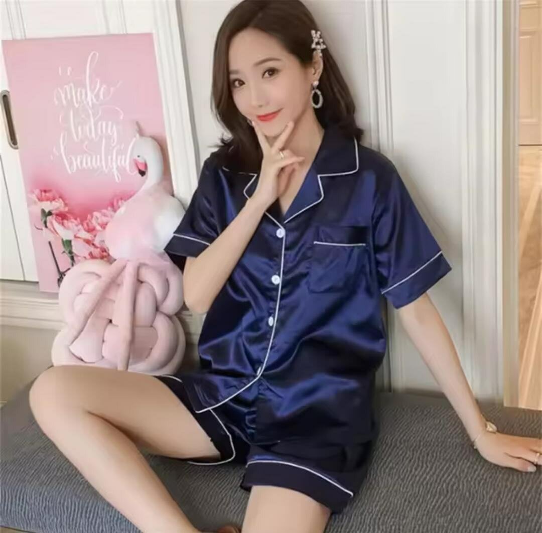 Pyjama en satin élégant