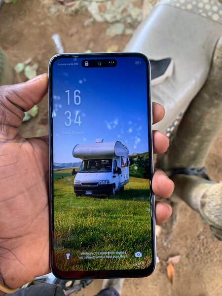 Smartphone Infinix élégant