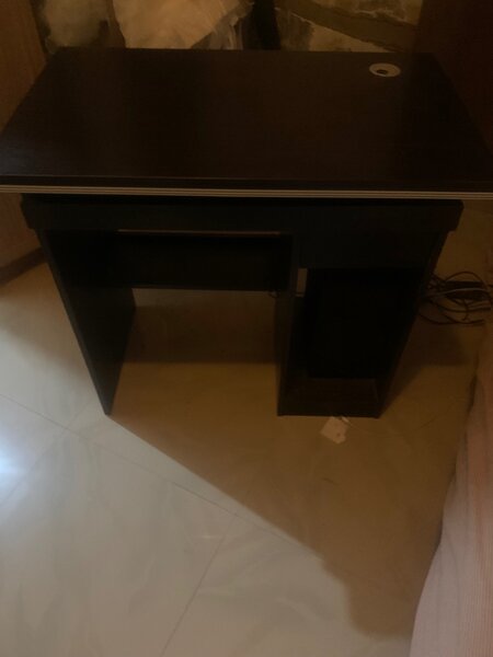 Office table