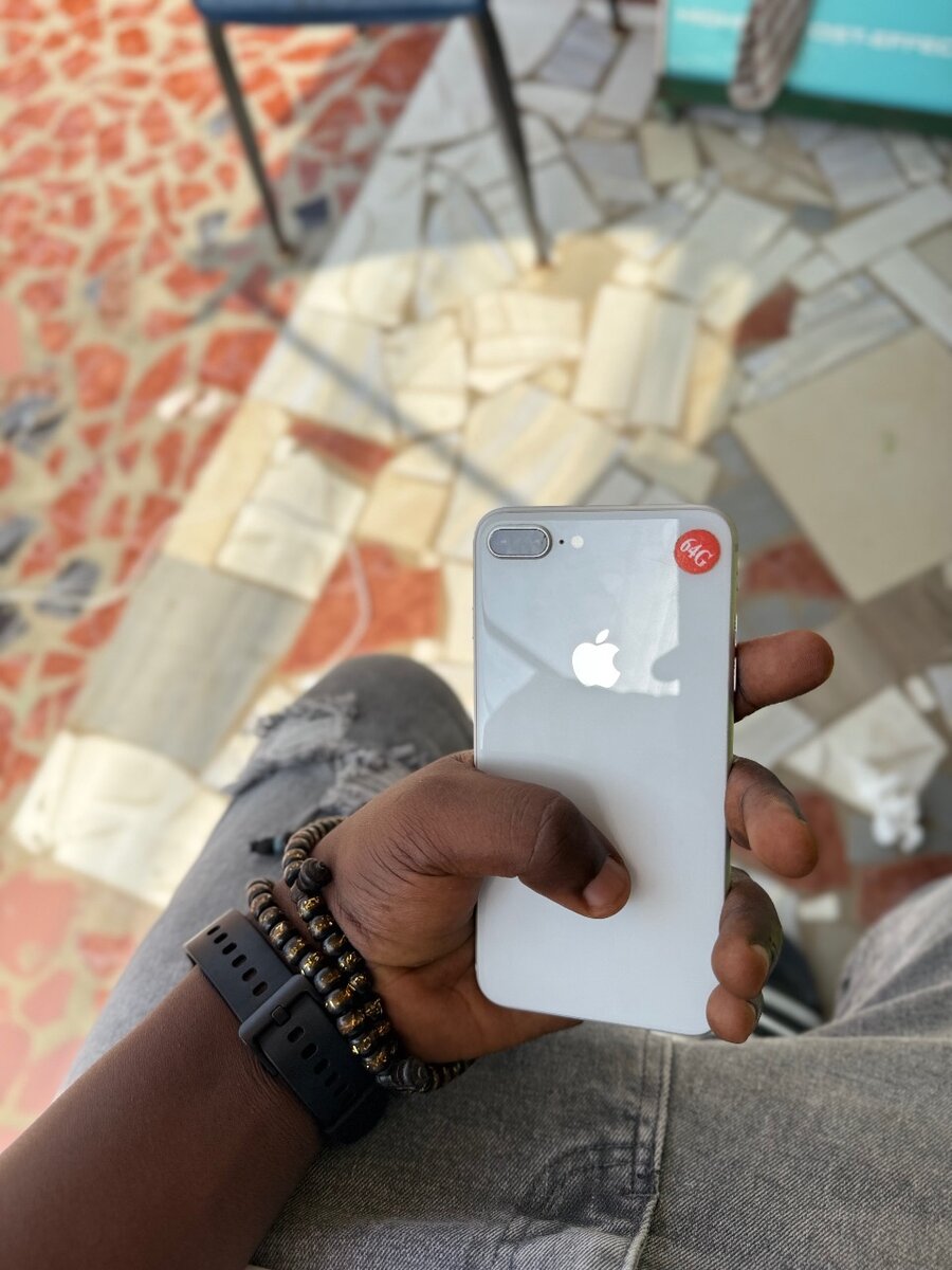 iPhone 8 Plus