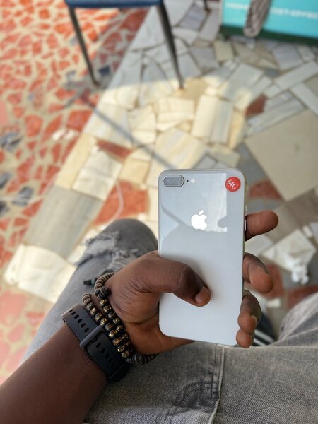 iPhone 8 Plus