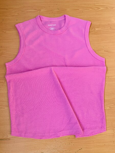 Armless T shirt