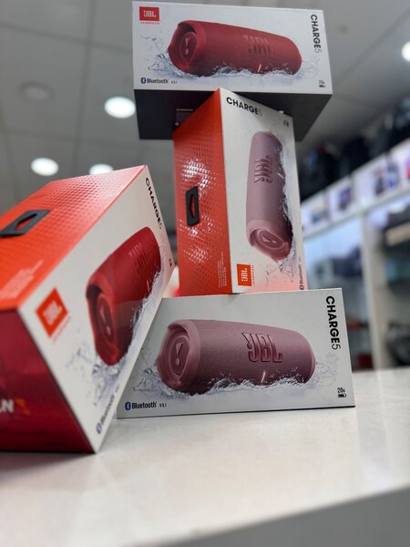 JBL CHARGE 5