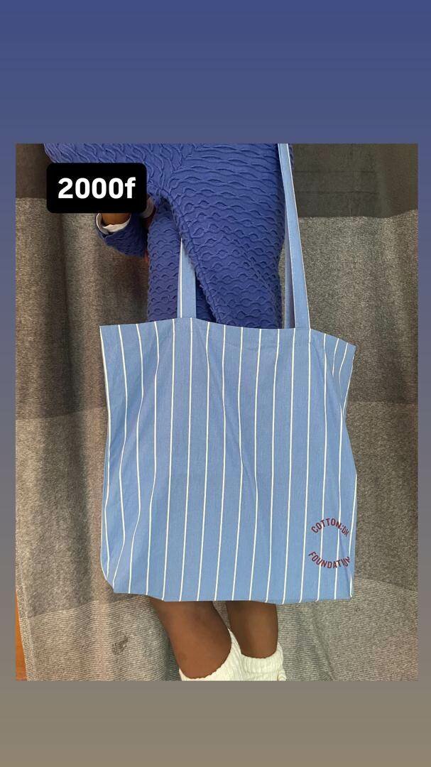 Tote bags