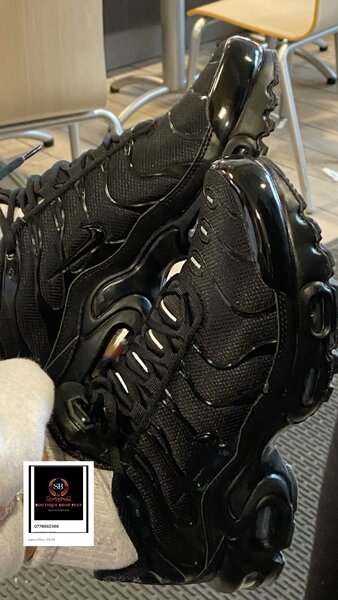 Basket Nike tn authentique