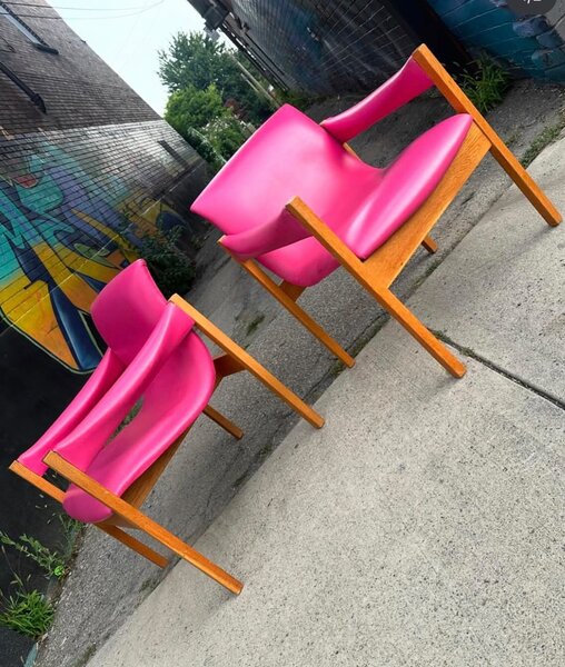 AMEC ARMCHAIRS SET